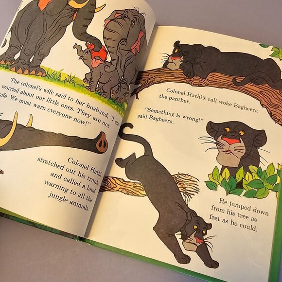 The Runaway Wolf Cub Walt Disney Productions 1980 Hardcover Book Club Edition - Picture 9 of 12